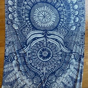 blue mandala design wall tapestry | urban outfitters | wall decor